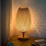 Handgefertigte Nachhaltige Bambus Tischlampe